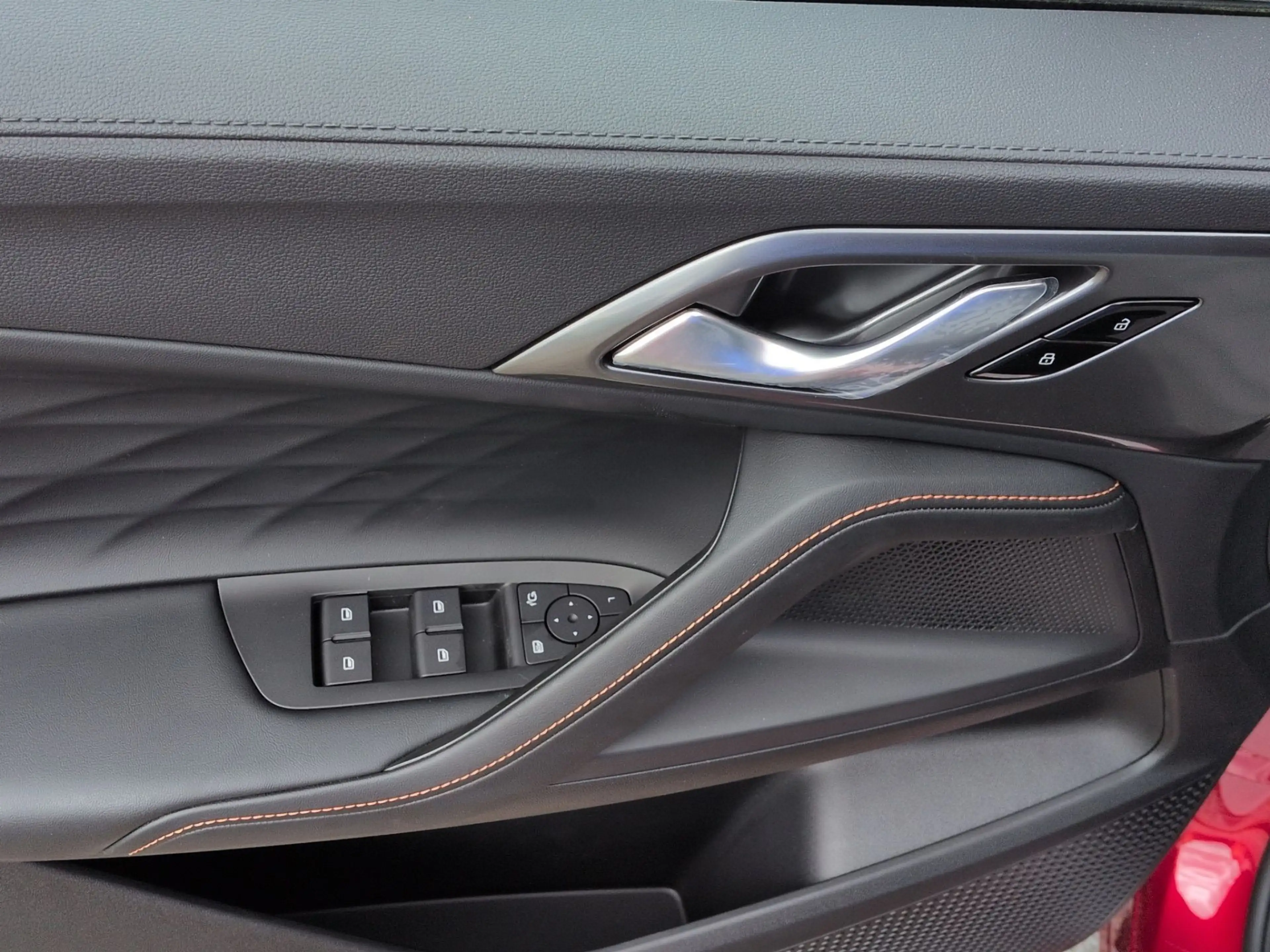 MG HS Hybrid 165 kW Luxury+SOFORT+ — photo 8