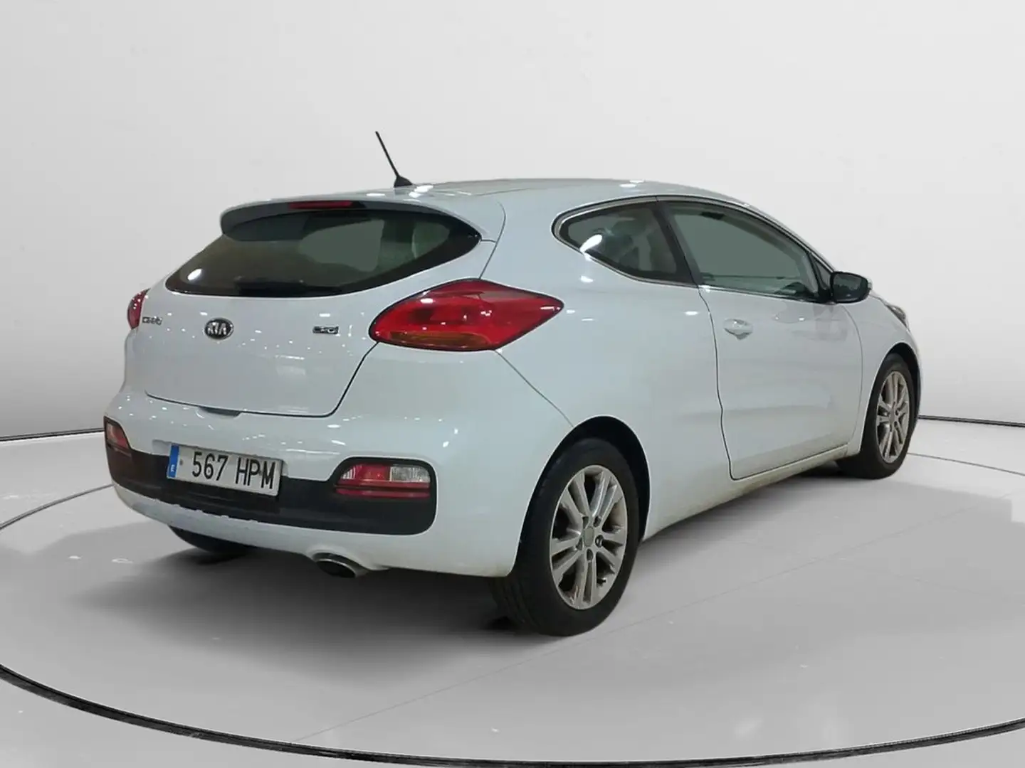 Kia Pride Drive Blanco - 2