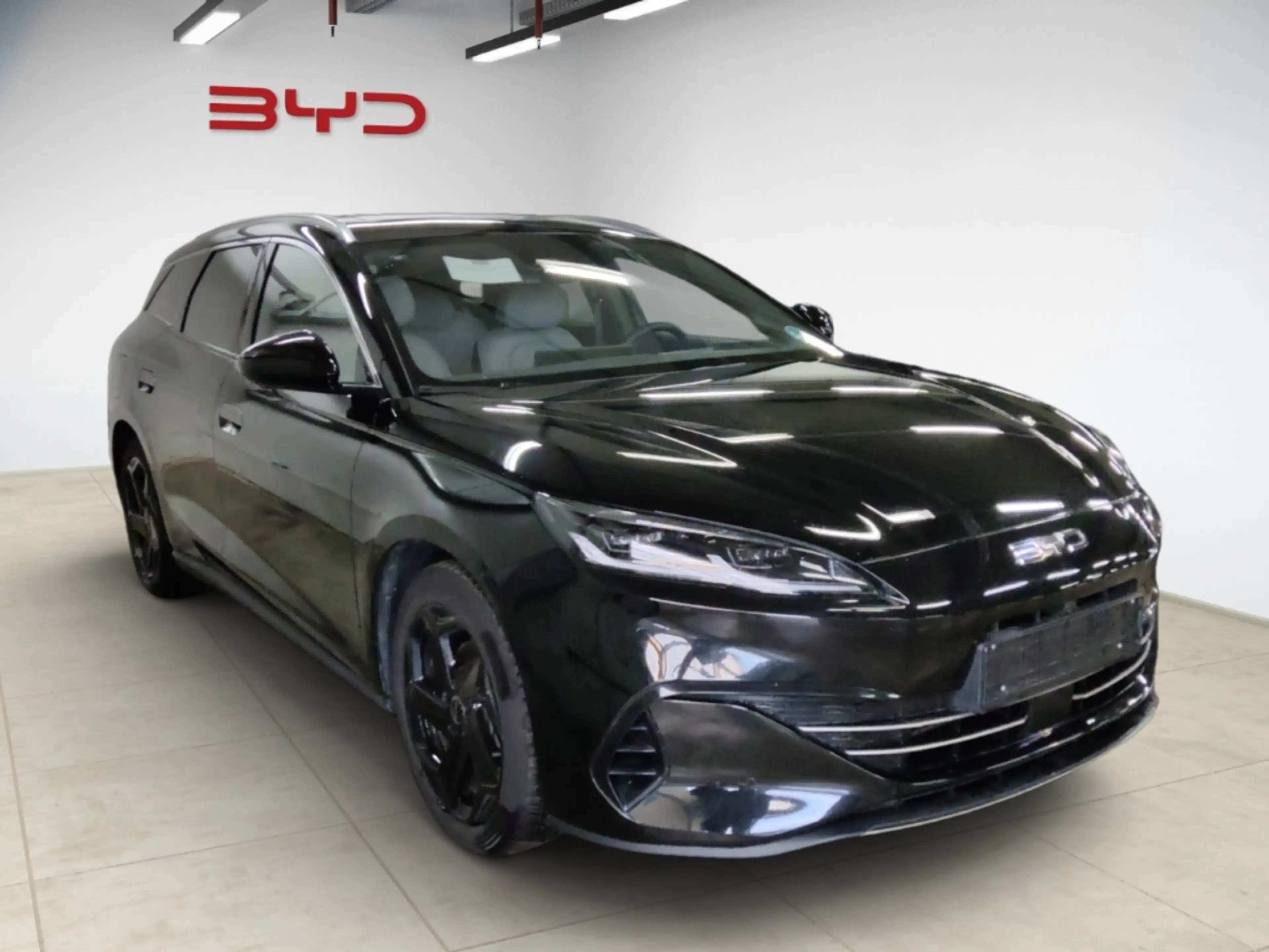 BYD Seal COMFORT PHEV 1.5 160KW NAVI,KLIMA,SITZHZG,CARPLAY — photo 3