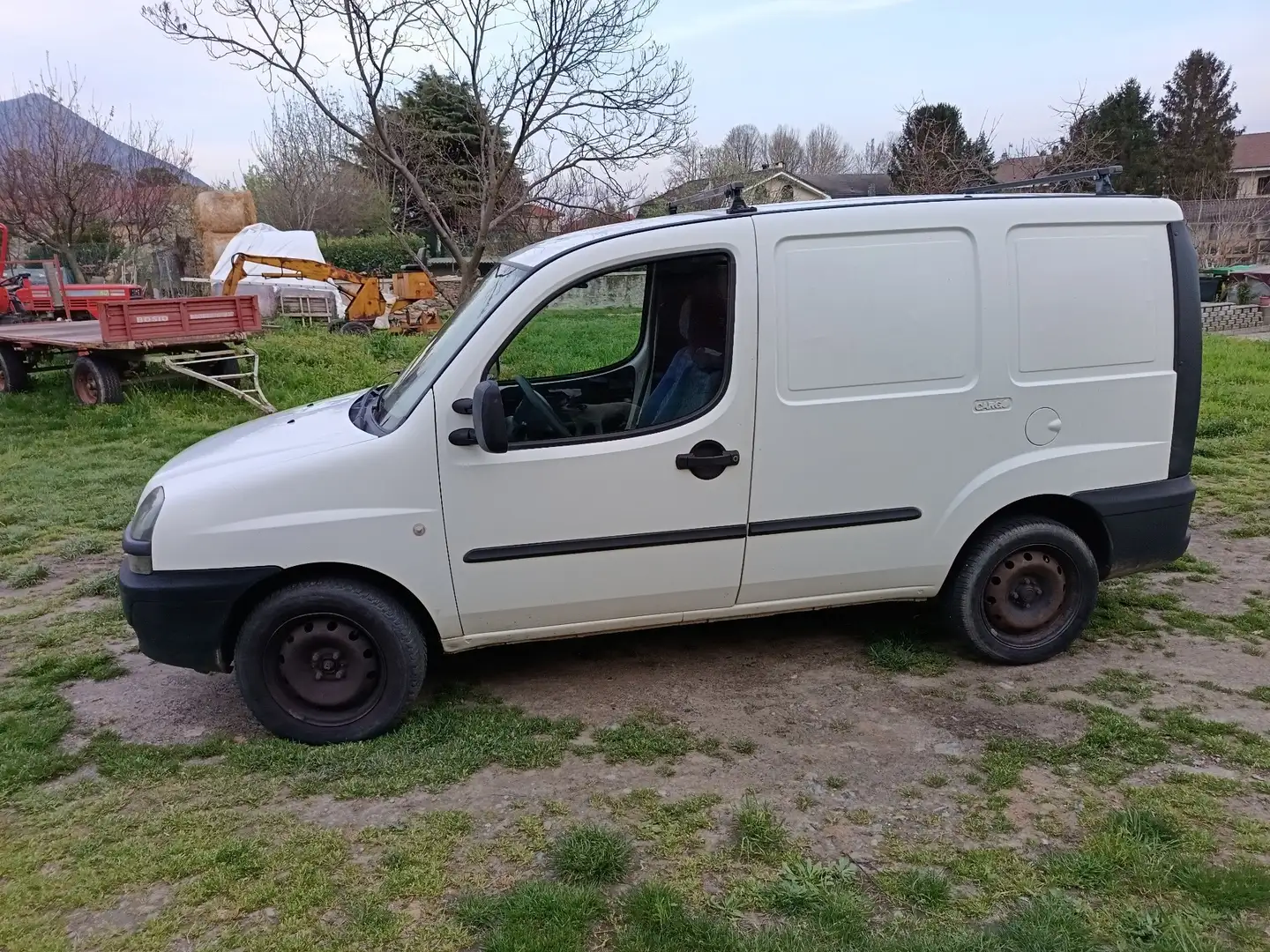 Fiat Doblo 1.9 jtd ELX - 1