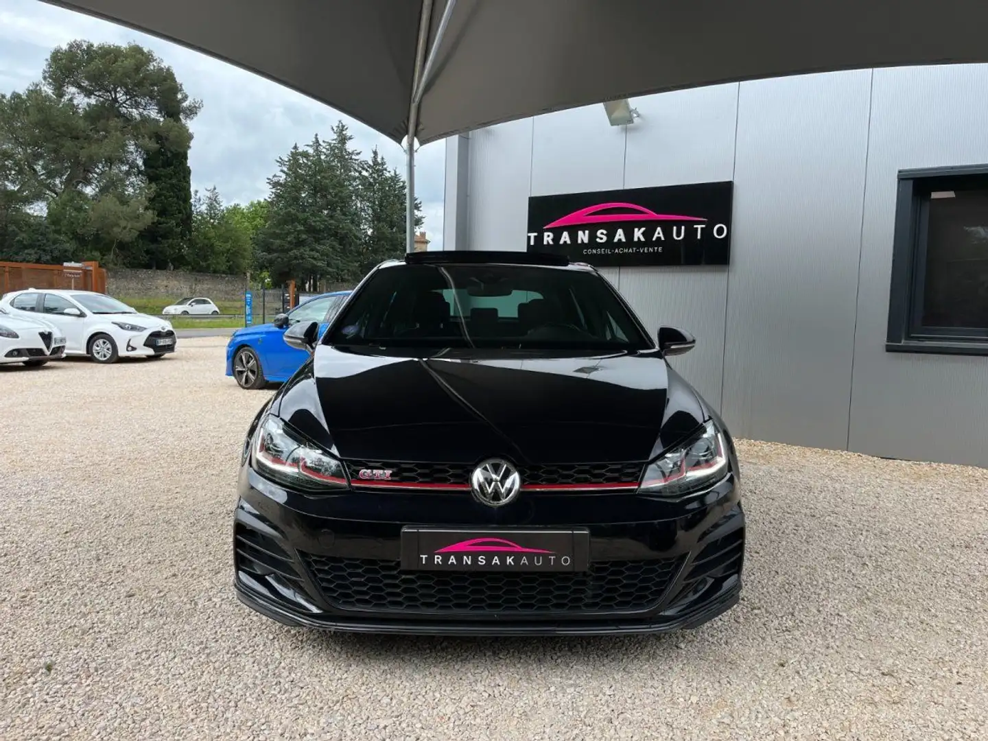 Volkswagen Golf 2.0 TSI 245 DSG7 GTI Performance / Toit ouvrant /  Schwarz - 2