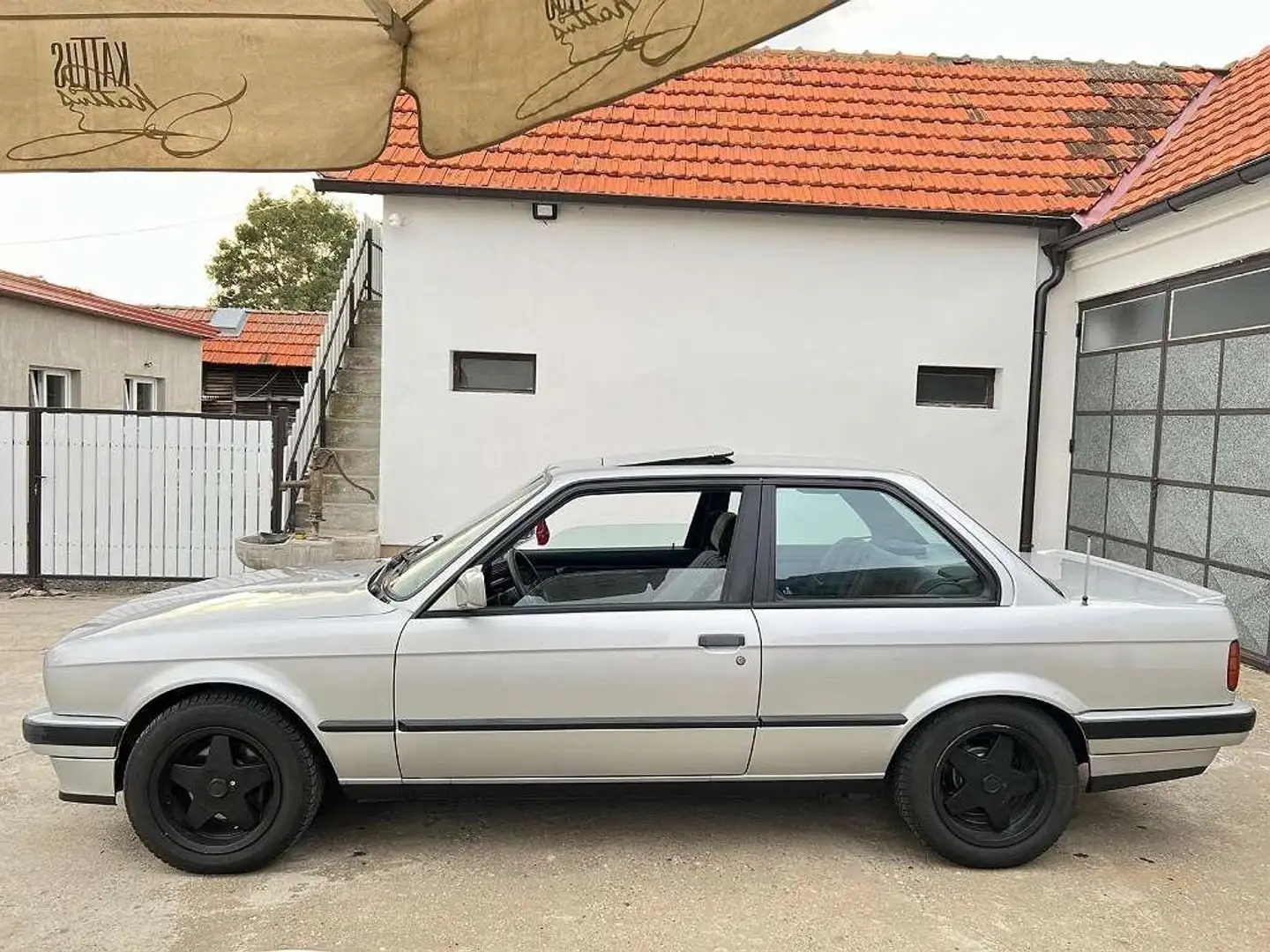 BMW 318 318i Grey - 2