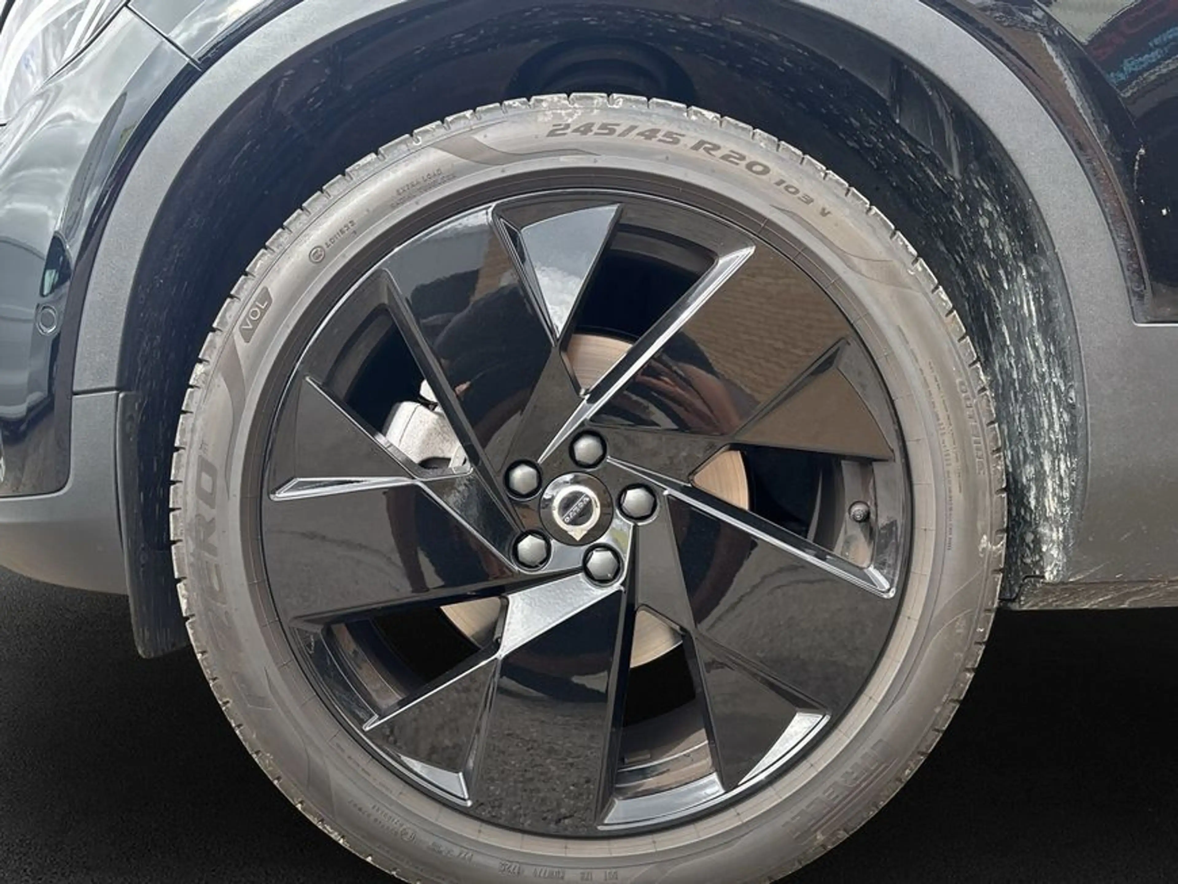 Volvo XC40 XC40 B3 B DKG Plus Black Edition — photo 7