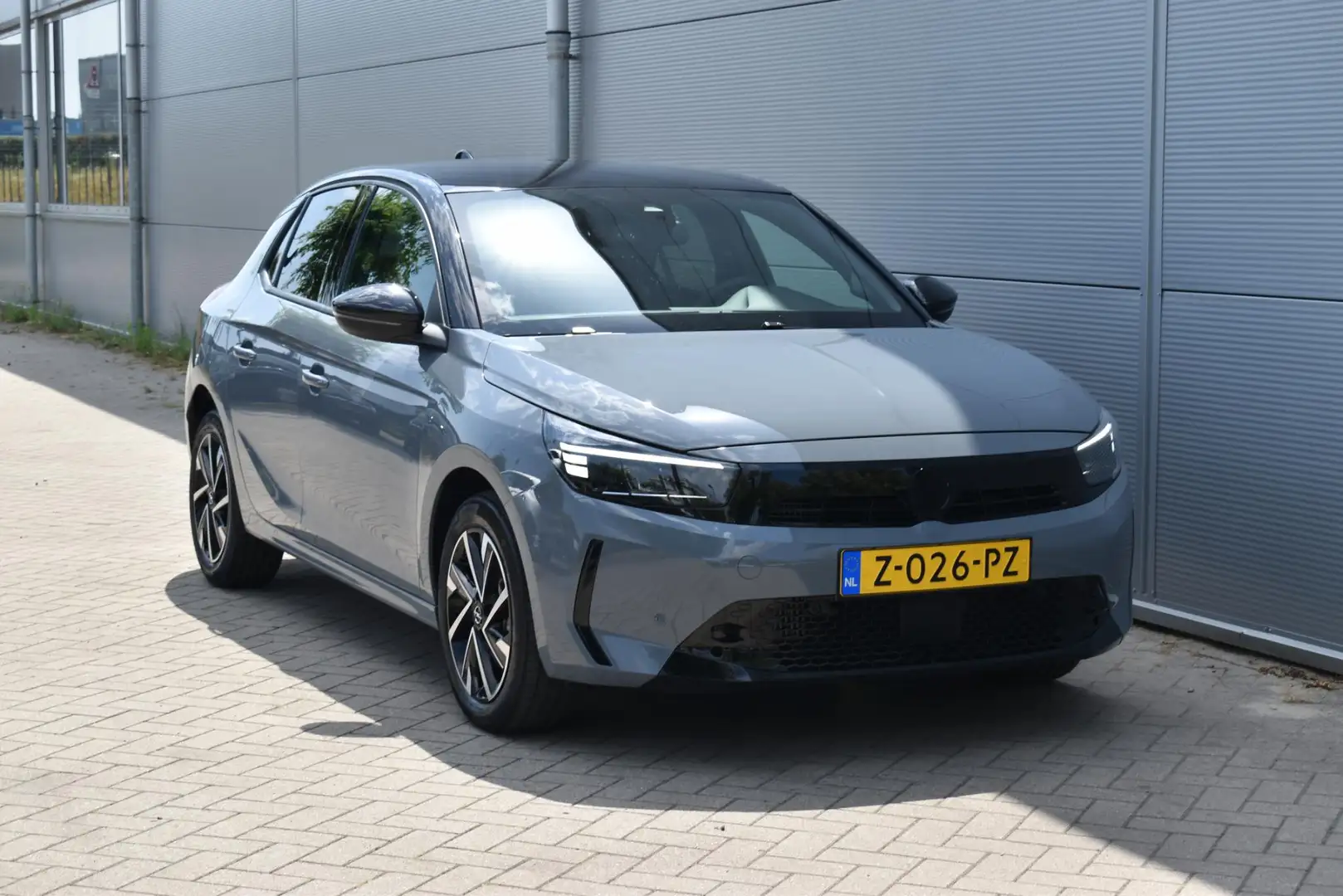 Opel Corsa 1.2 Turbo GS CAMERA / NAVI / ECC Grigio - 2