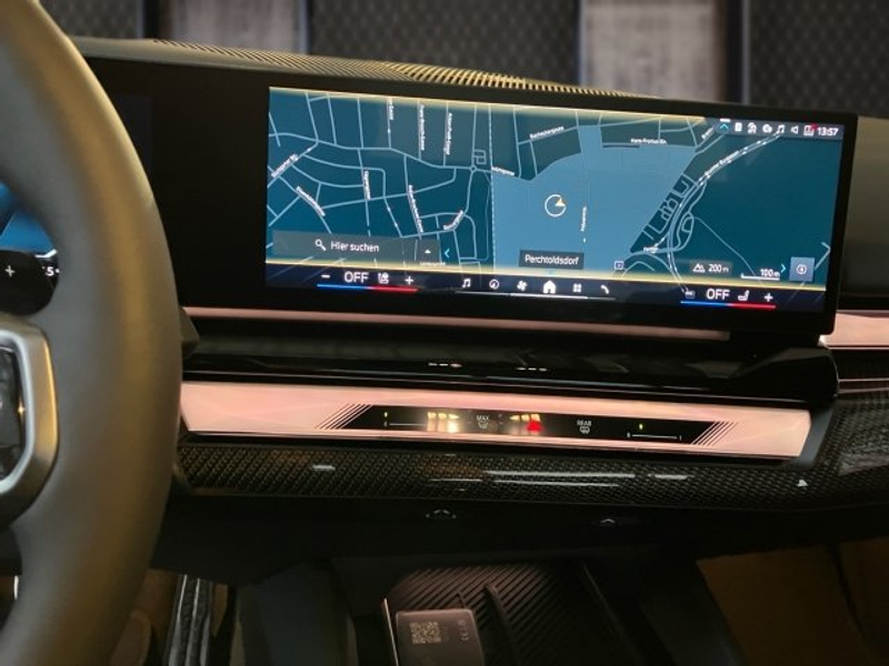 BMW 520 d xDrive Limousine G60 B47 — photo 8