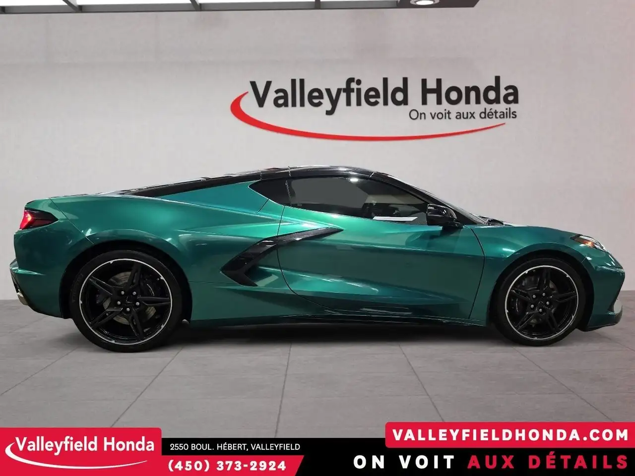 Chevrolet Corvette снимка Chevrolet Corvette
