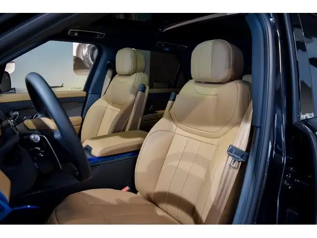 Land Rover Range Rover Sport view 7