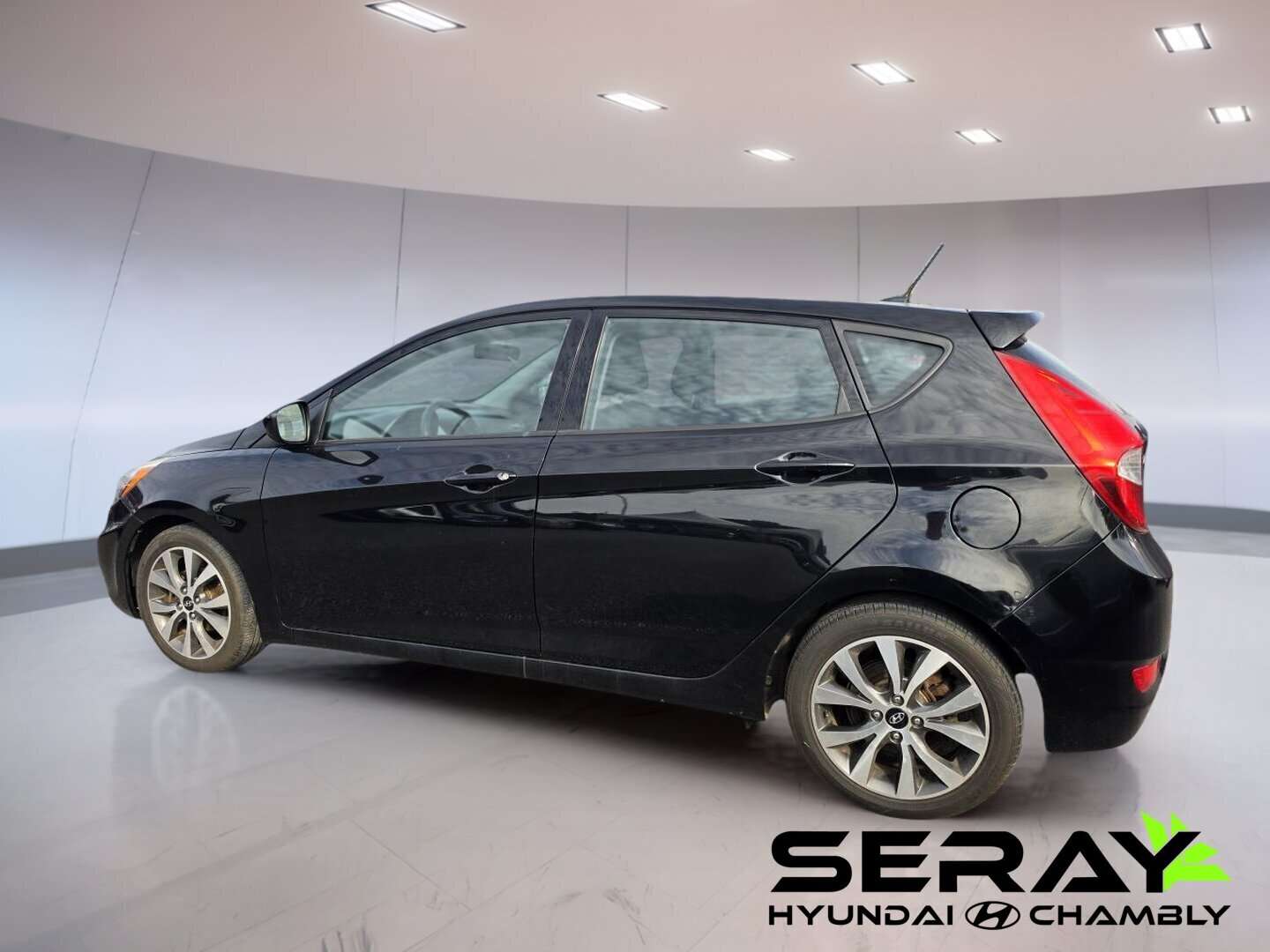 2017 Hyundai ACCENT SE 5 portes à hayon à transmission automatique — снимка 1