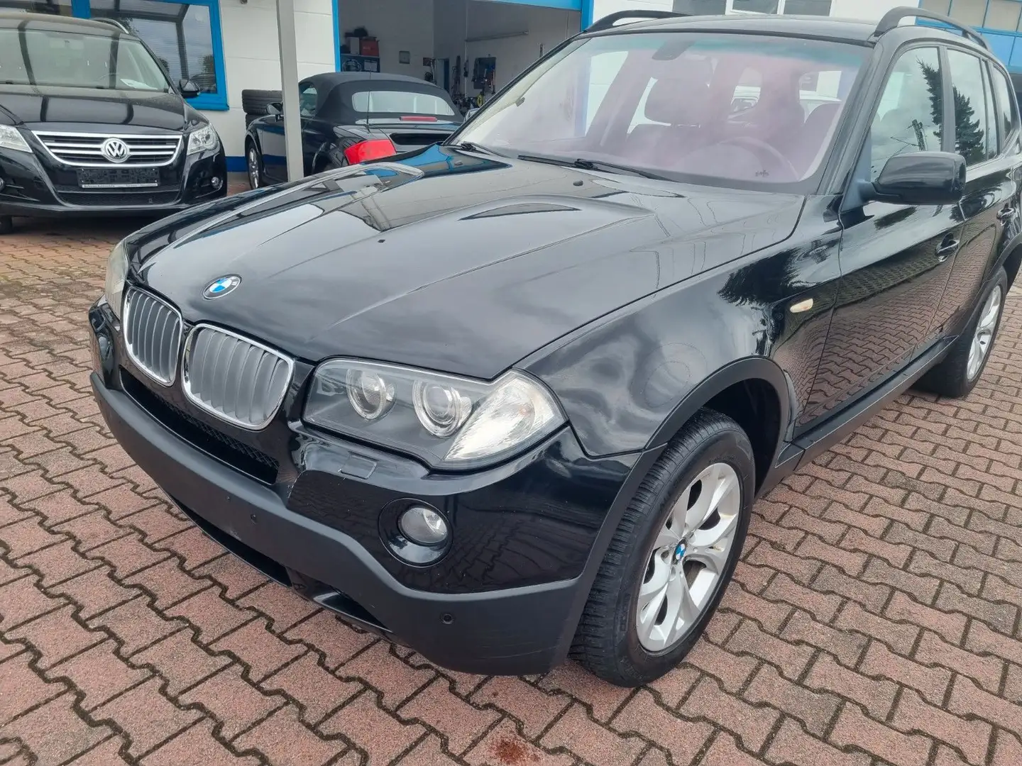 BMW X3 Baureihe X3 xDrive 20d Edition Lifestyle Schwarz - 2