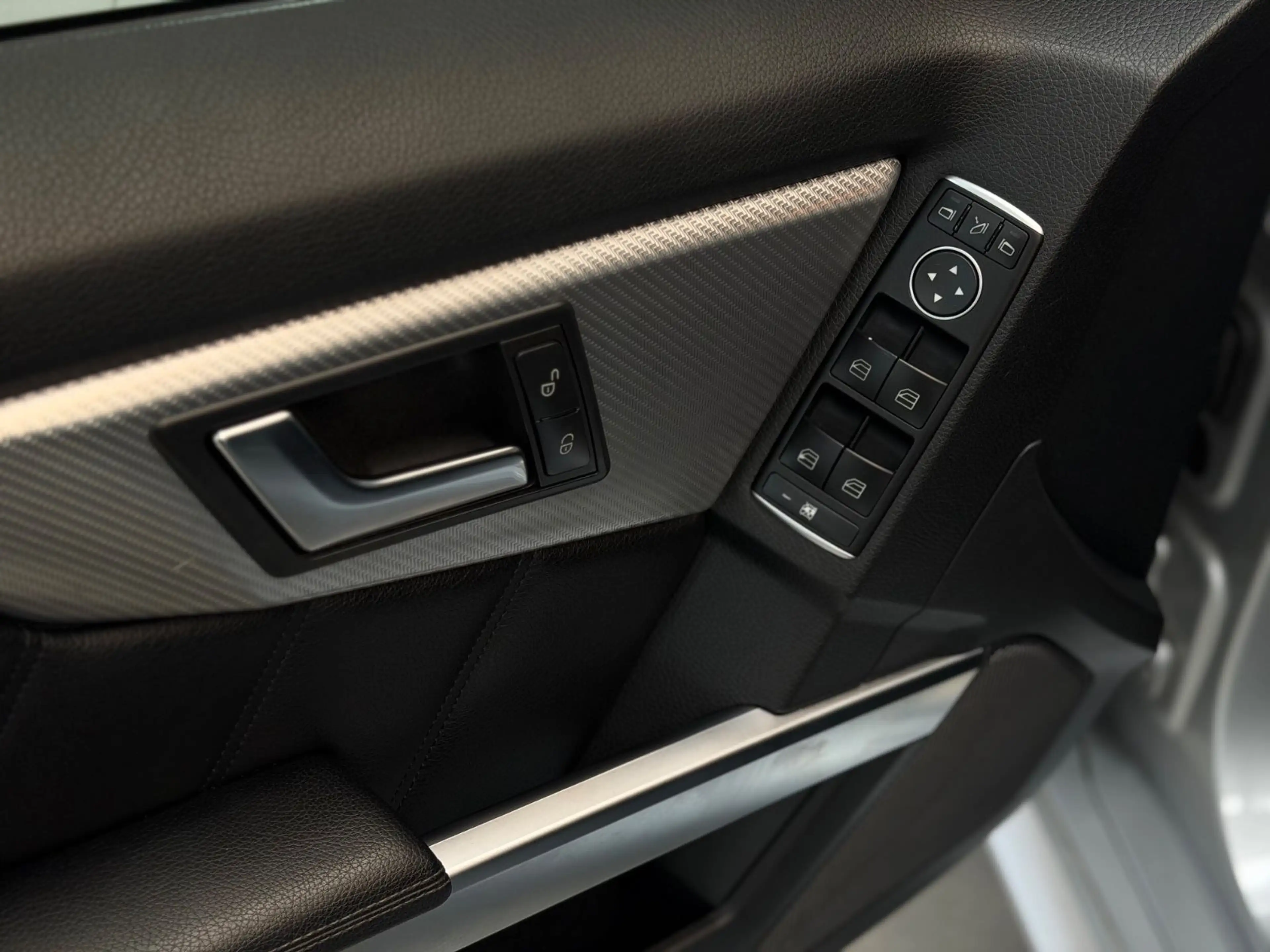 Mercedes-Benz GLK 220 CDI / LED / PDC / TOTW. / 8-FACH BEREIFT — photo 6