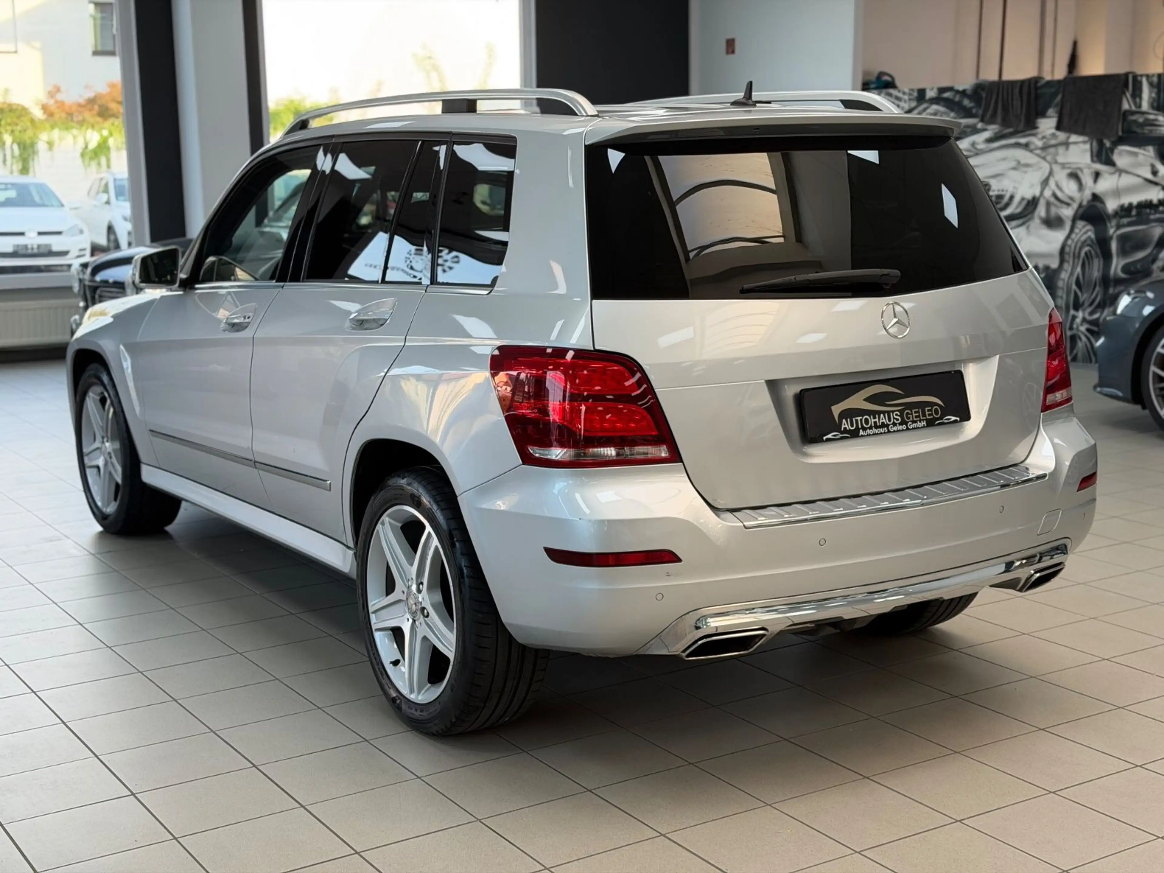 Mercedes-Benz GLK 220 CDI / LED / PDC / TOTW. / 8-FACH BEREIFT — photo 2