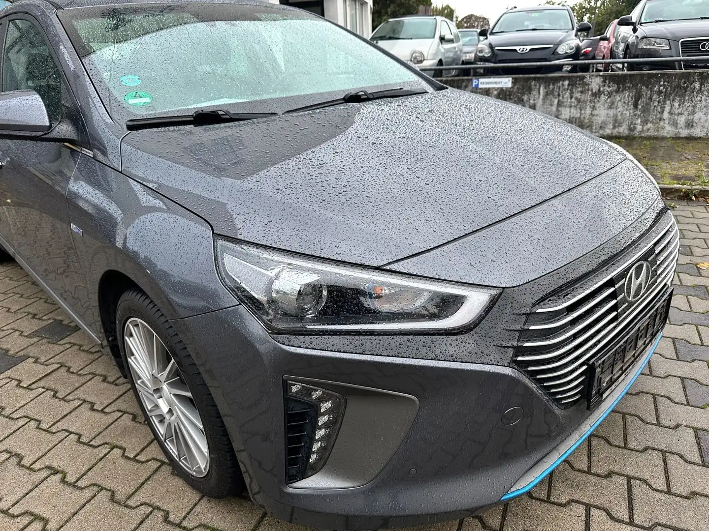 Hyundai IONIQ Ioniq Premium Hybrid * 1. Hand Grau - 1