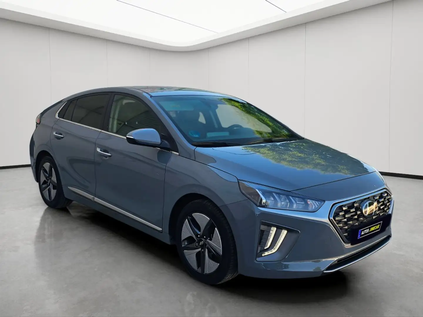 Hyundai IONIQ HEV 1.6 GDI Tecno Gris - 2