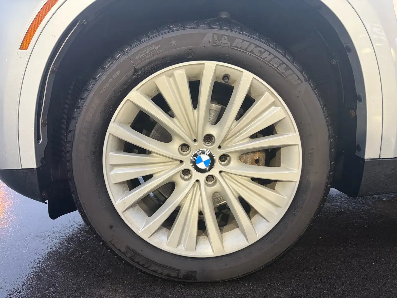 BMW X5 снимка BMW X5