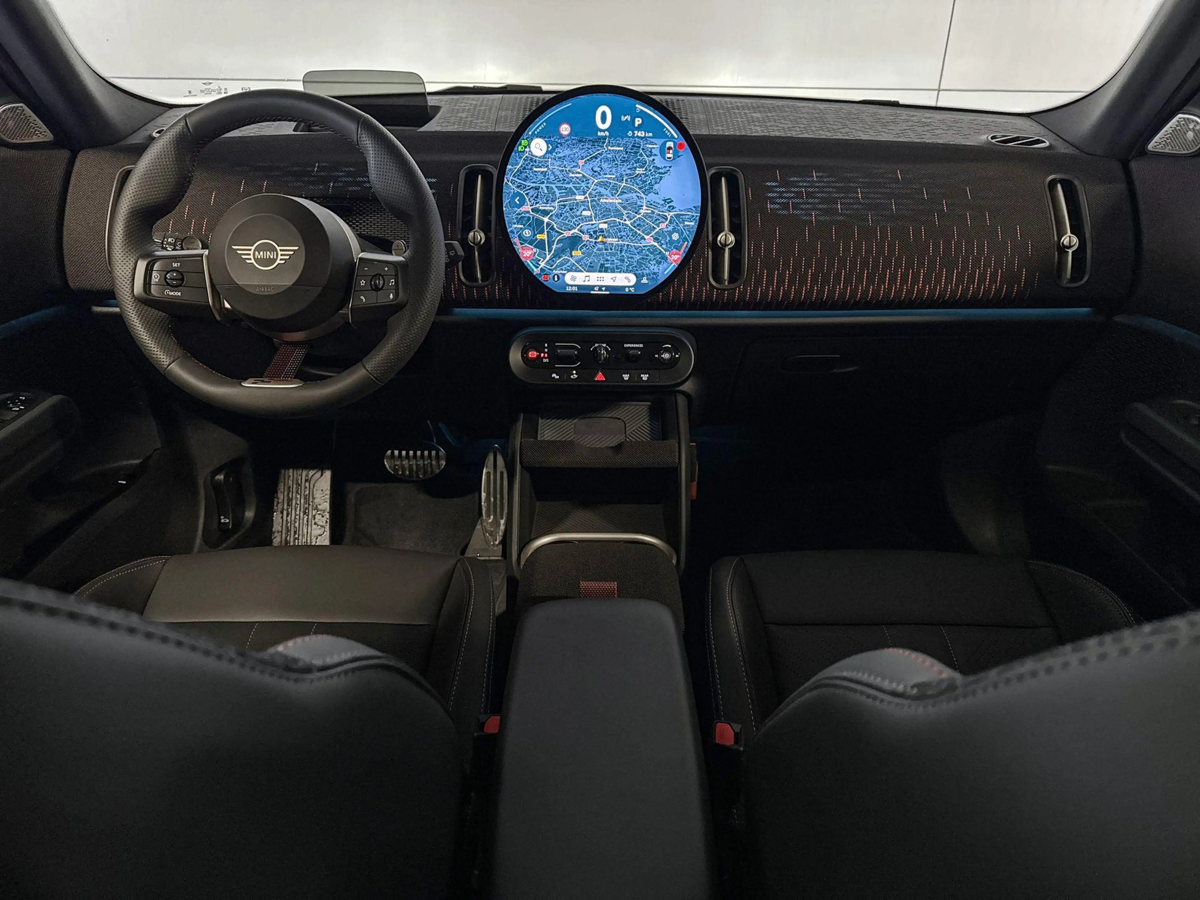 MINI John Cooper Works Countryman 2.0 JCW ALL4 XL — photo 11