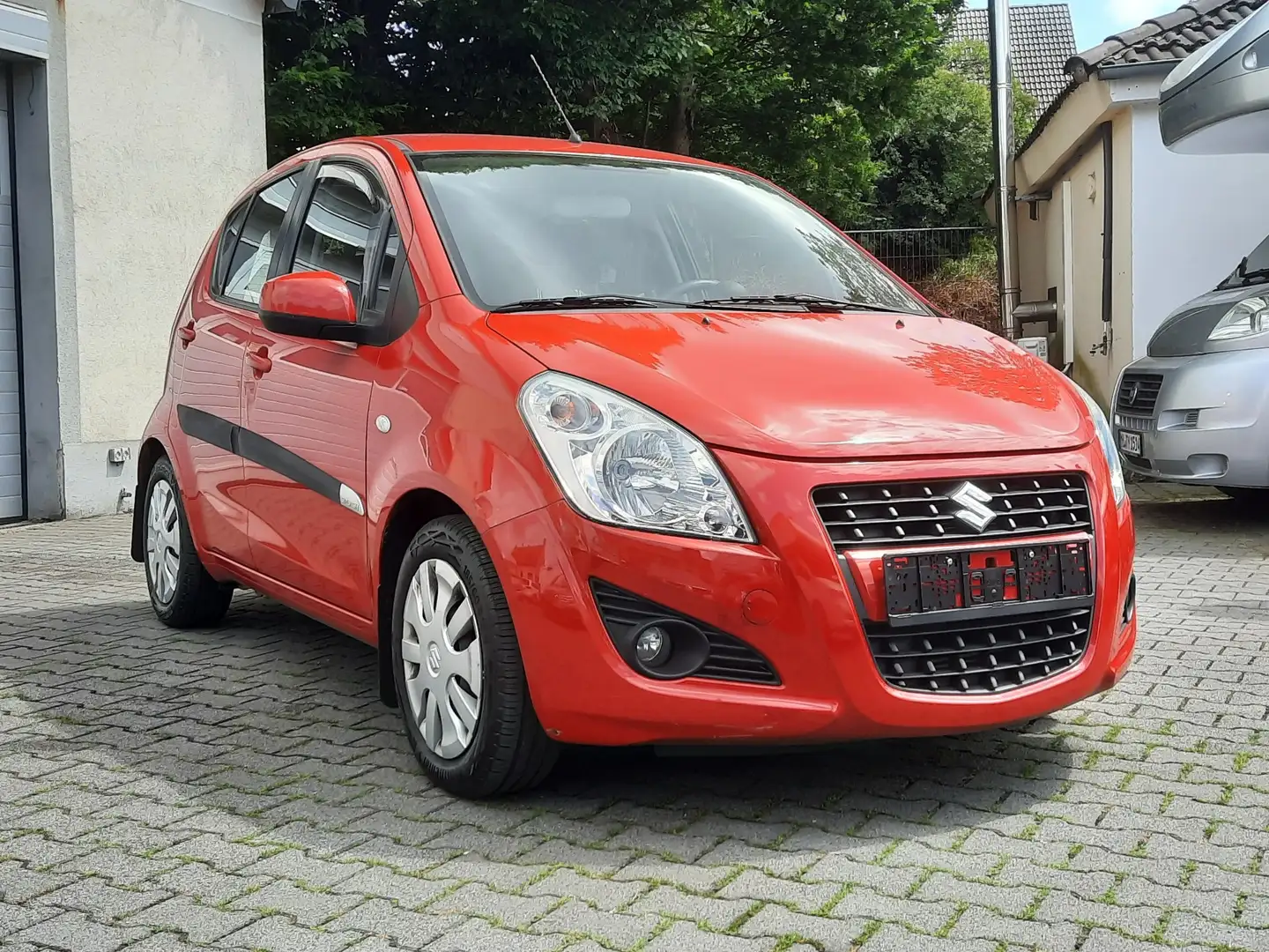 Suzuki Splash 1.2 active+Klima,PDC,Scheckheft,Winterräder!!! Rojo - 2