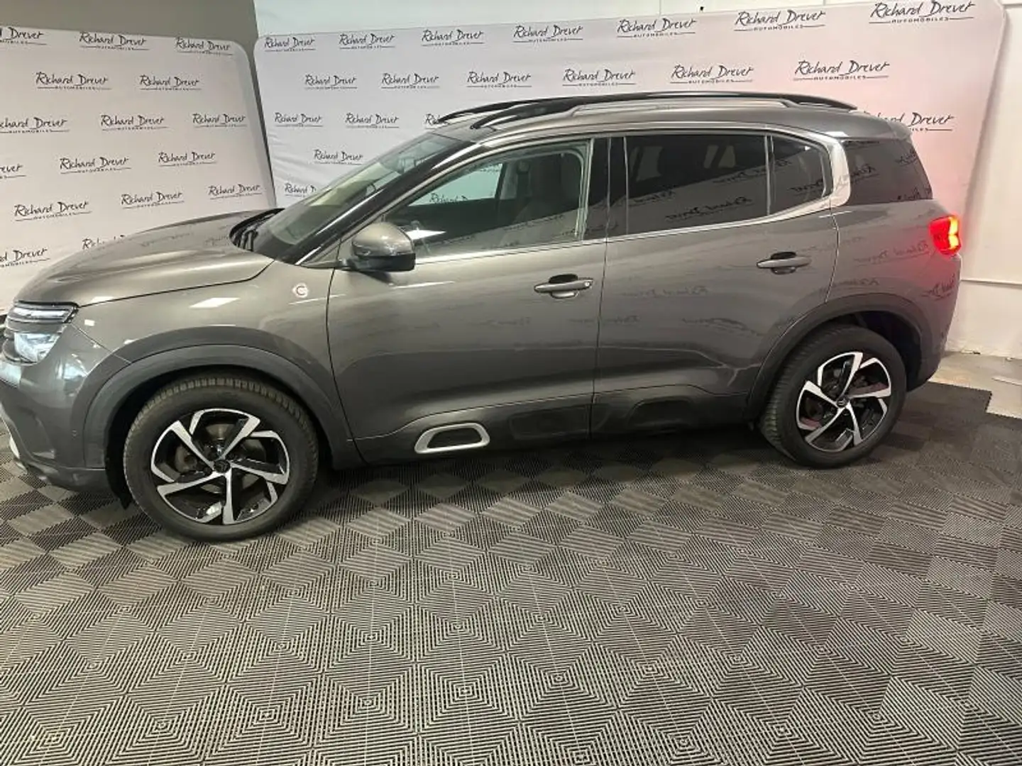 Citroen C5 Aircross PureTech 130ch S\u0026S C-Series E6.d Gris - 2