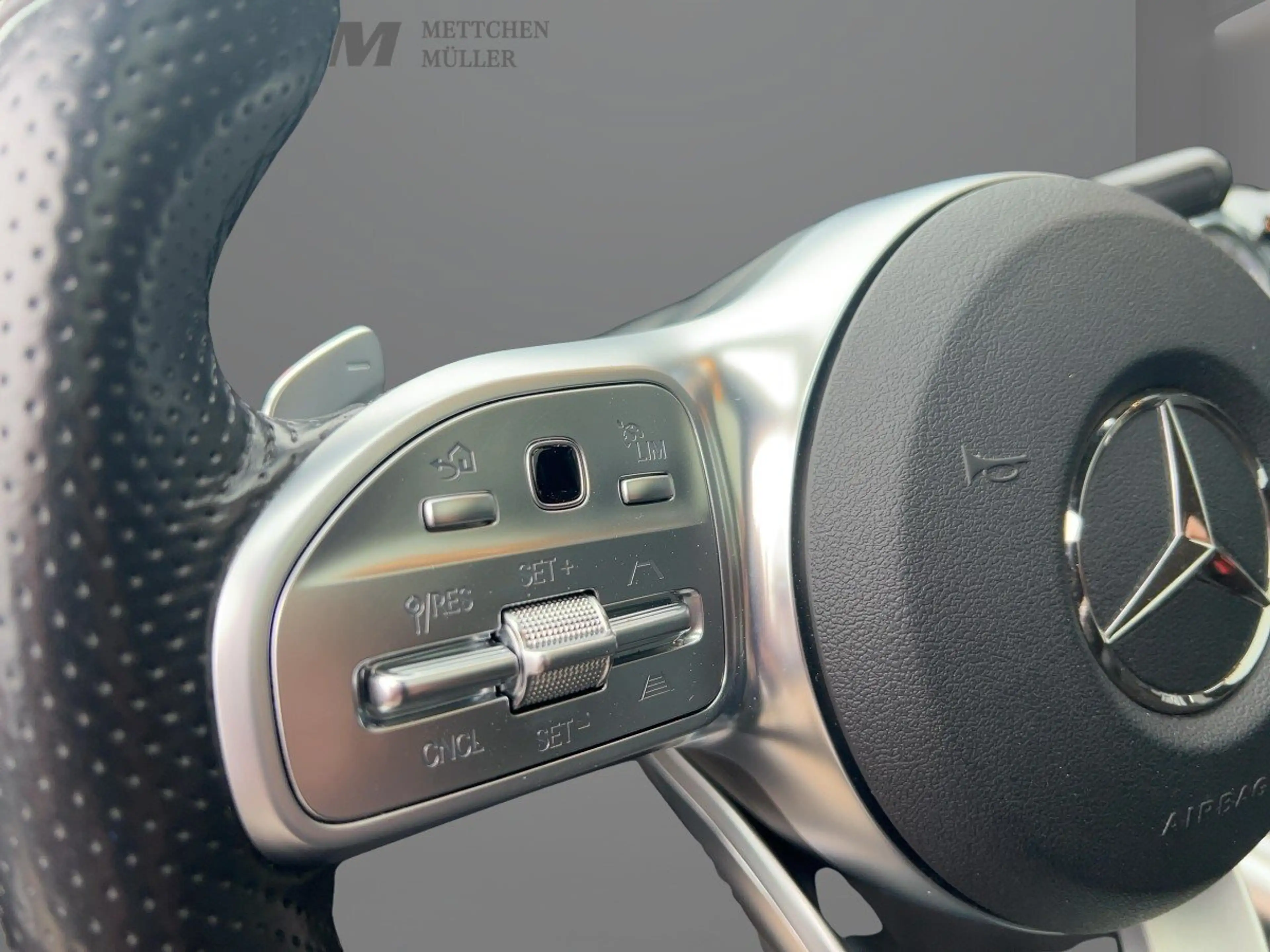 Mercedes-Benz B 250 B 250e AMG-Line/Navi/Pano-Dach/LED/CarPlay/MBUX — photo 15