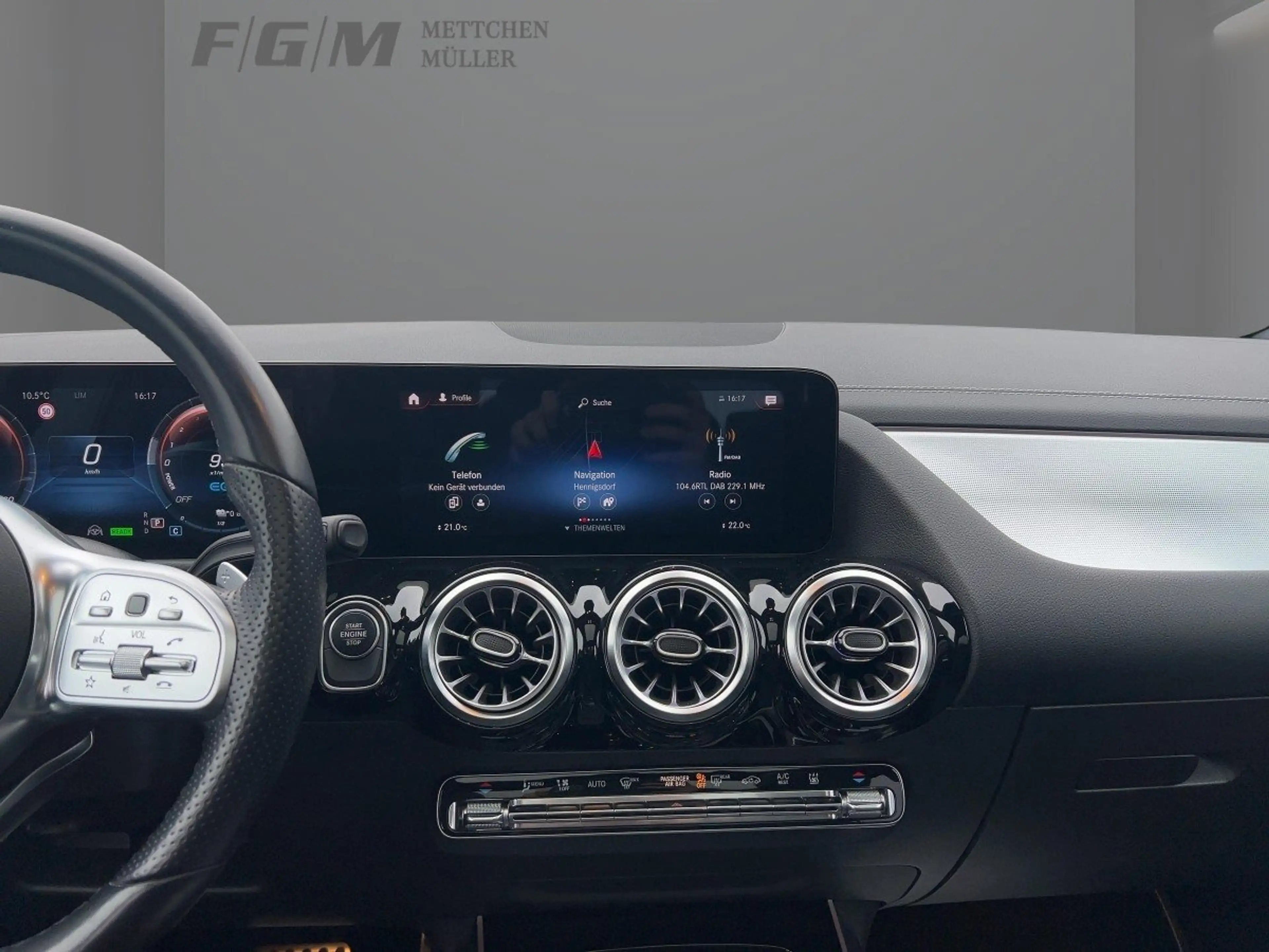 Mercedes-Benz B 250 B 250e AMG-Line/Navi/Pano-Dach/LED/CarPlay/MBUX — photo 11