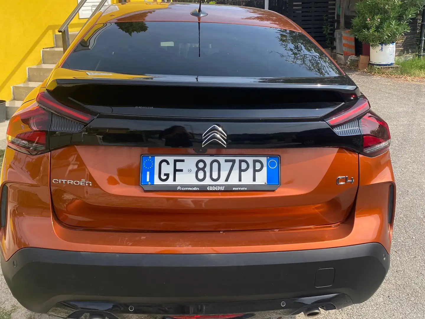Citroen C4 C4 III 2021 1.2 puretech Shine s Narancs - 1