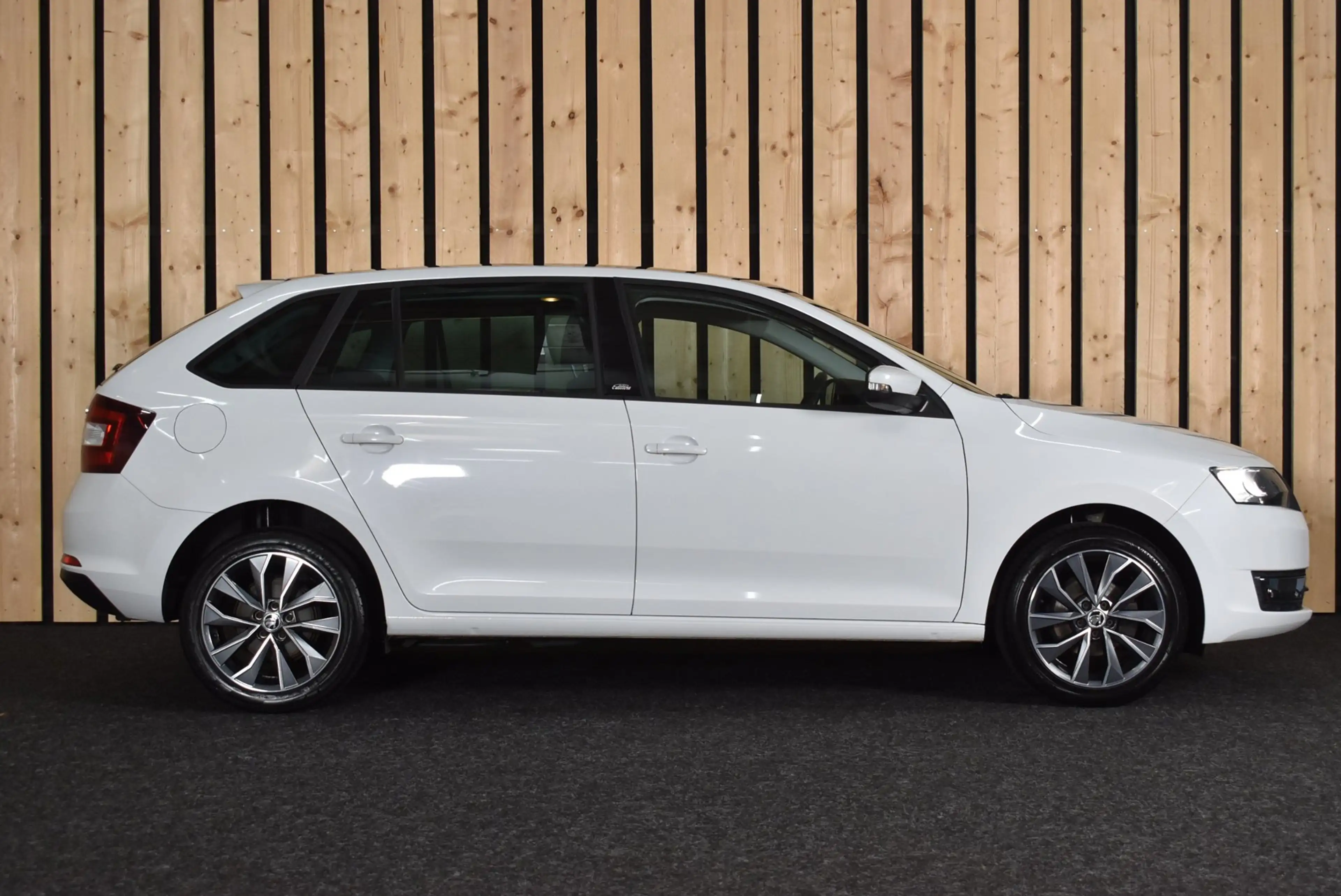 Skoda Rapid/Spaceback 1.2 TSI Greentech Edition 1e eig. 98dkm NL-auto Pa — photo 7
