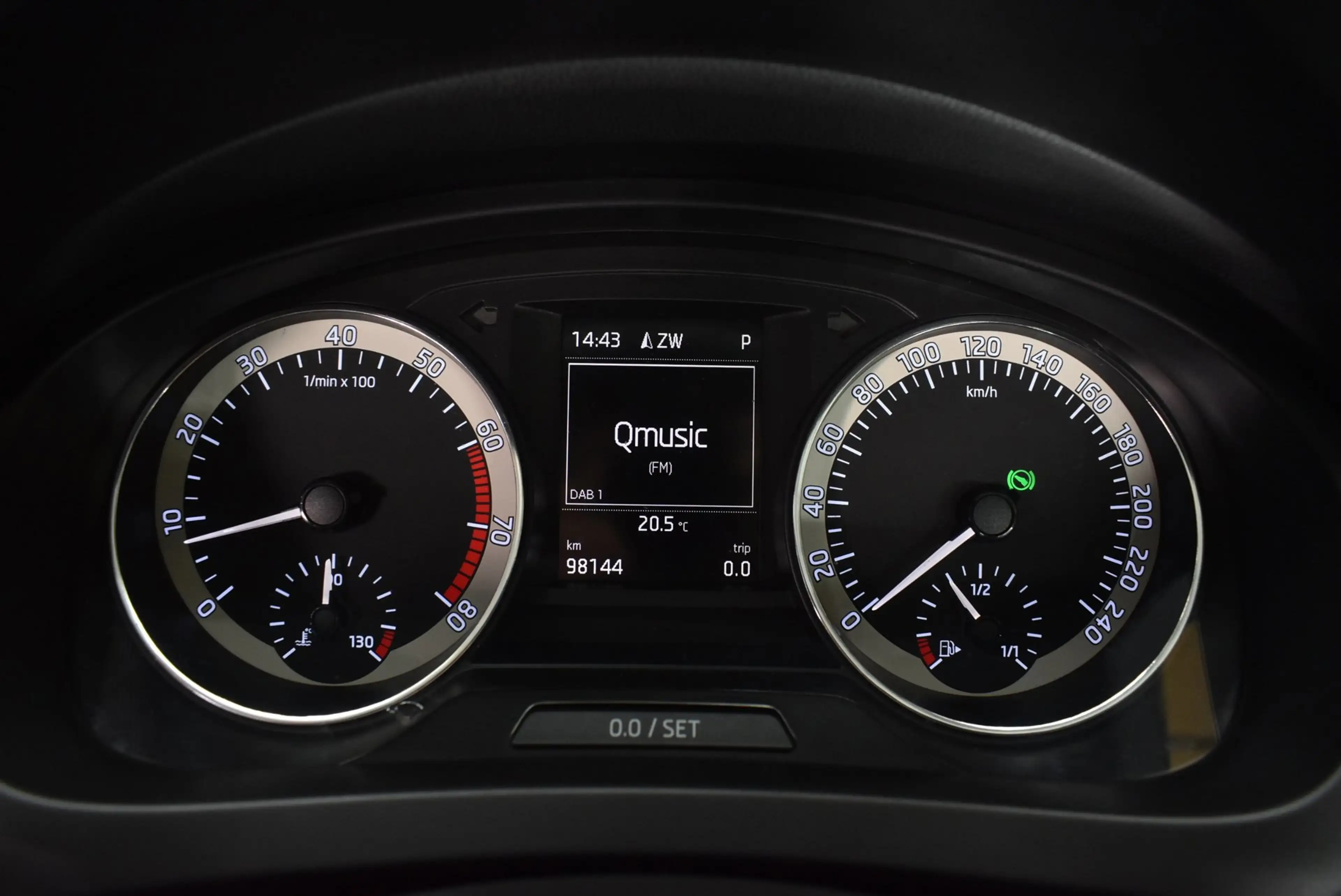 Skoda Rapid/Spaceback 1.2 TSI Greentech Edition 1e eig. 98dkm NL-auto Pa — photo 8