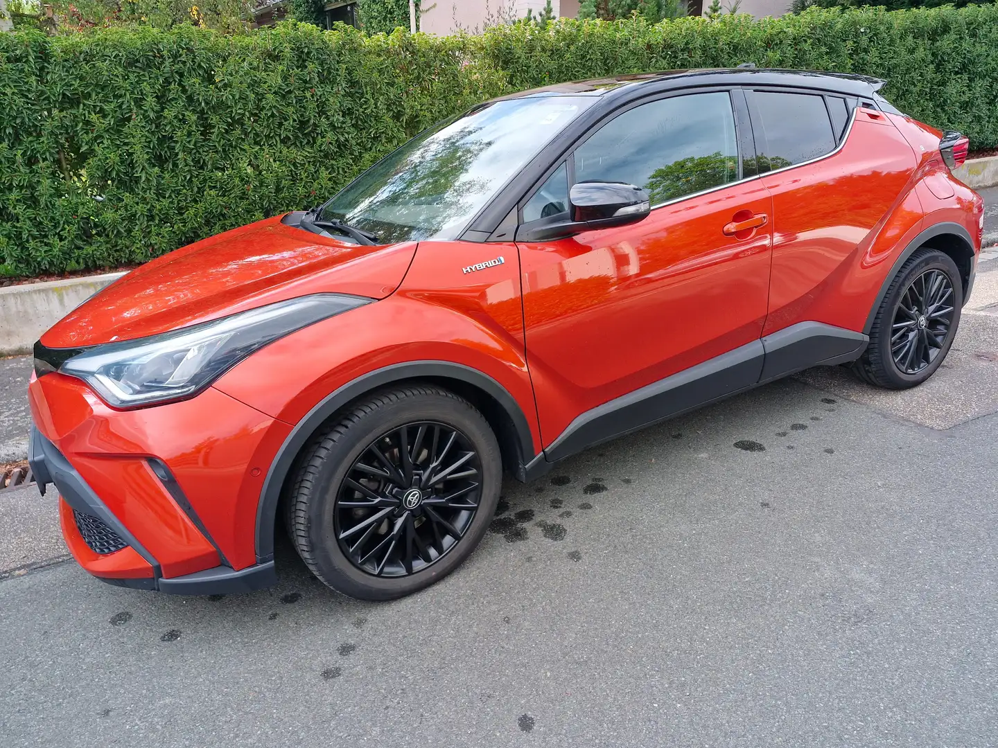 Toyota C-HR Orange Edition 2,0-l-VVTi Hybrid Orange - 2