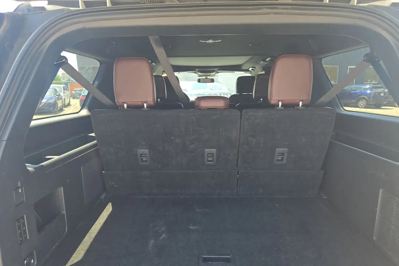 Ford Expedition снимка Ford Expedition