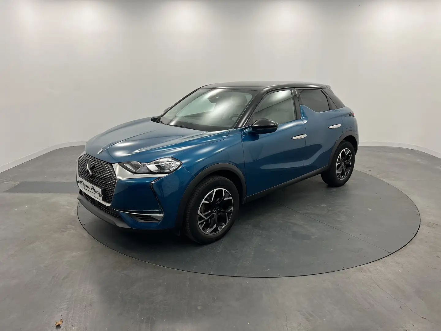 DS Automobiles DS 3 Crossback BlueHDi 100 BVM6 So Chic Albastru - 1