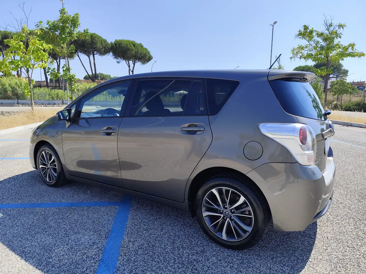 Toyota Verso 1.6 D-4D ACTIVE MT Grigio - 2
