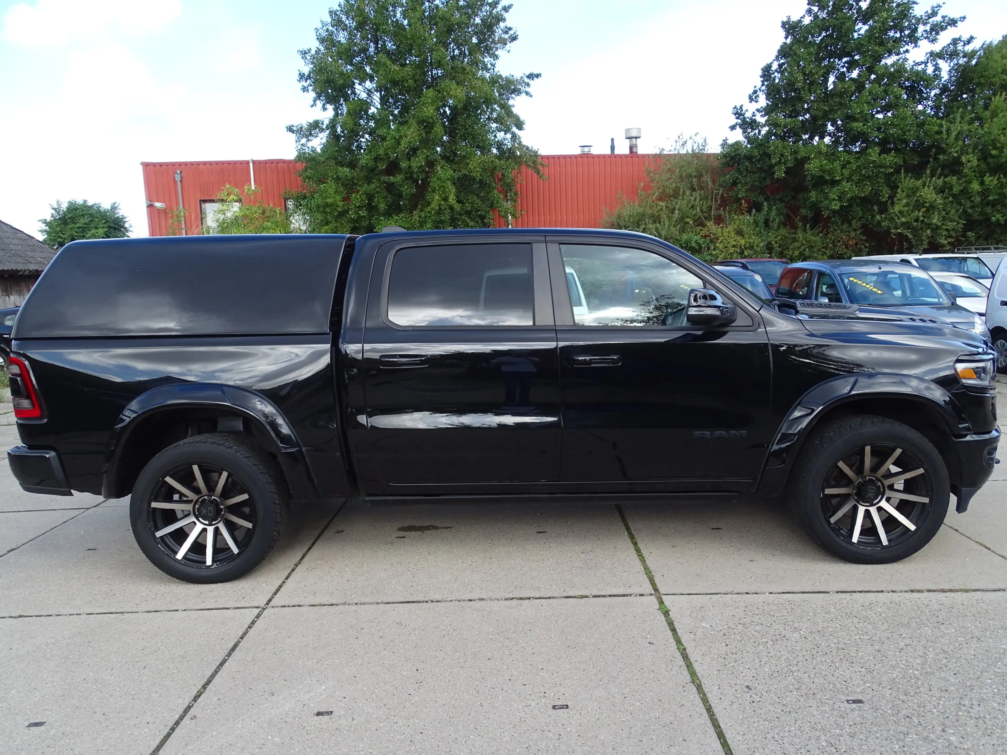 Dodge RAM 1500 5.7 V8 4x4 Crew Cab Limited — photo 8
