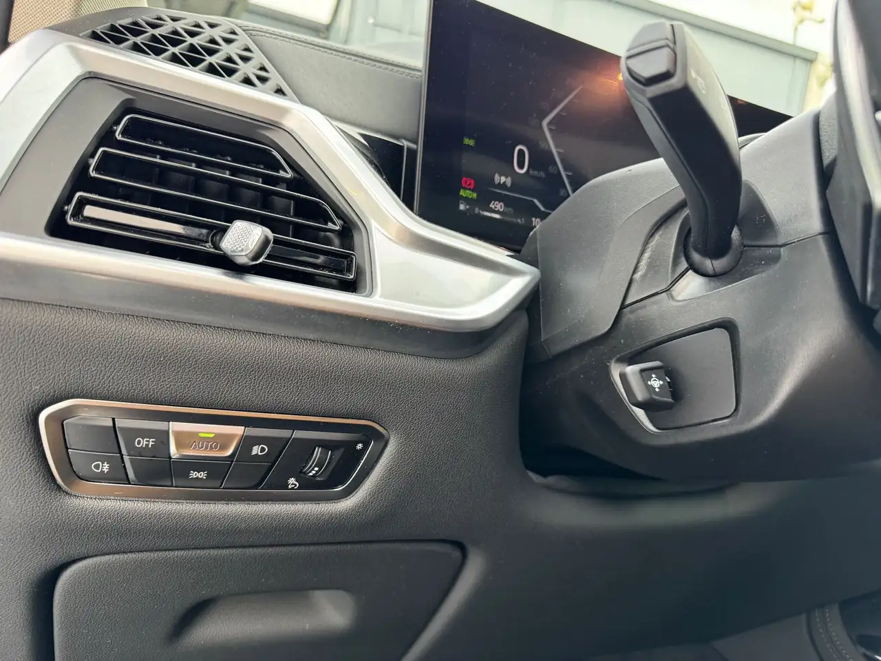 BMW X7 xDrive40d PANO-SKY AHK ST-Hzg h&k DA-Pro 360° 23