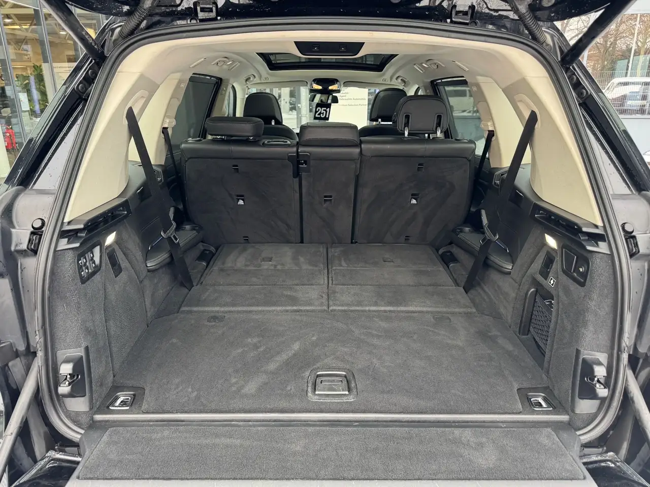 BMW X7 xDrive40d PANO-SKY AHK ST-Hzg h&k DA-Pro 360° 11