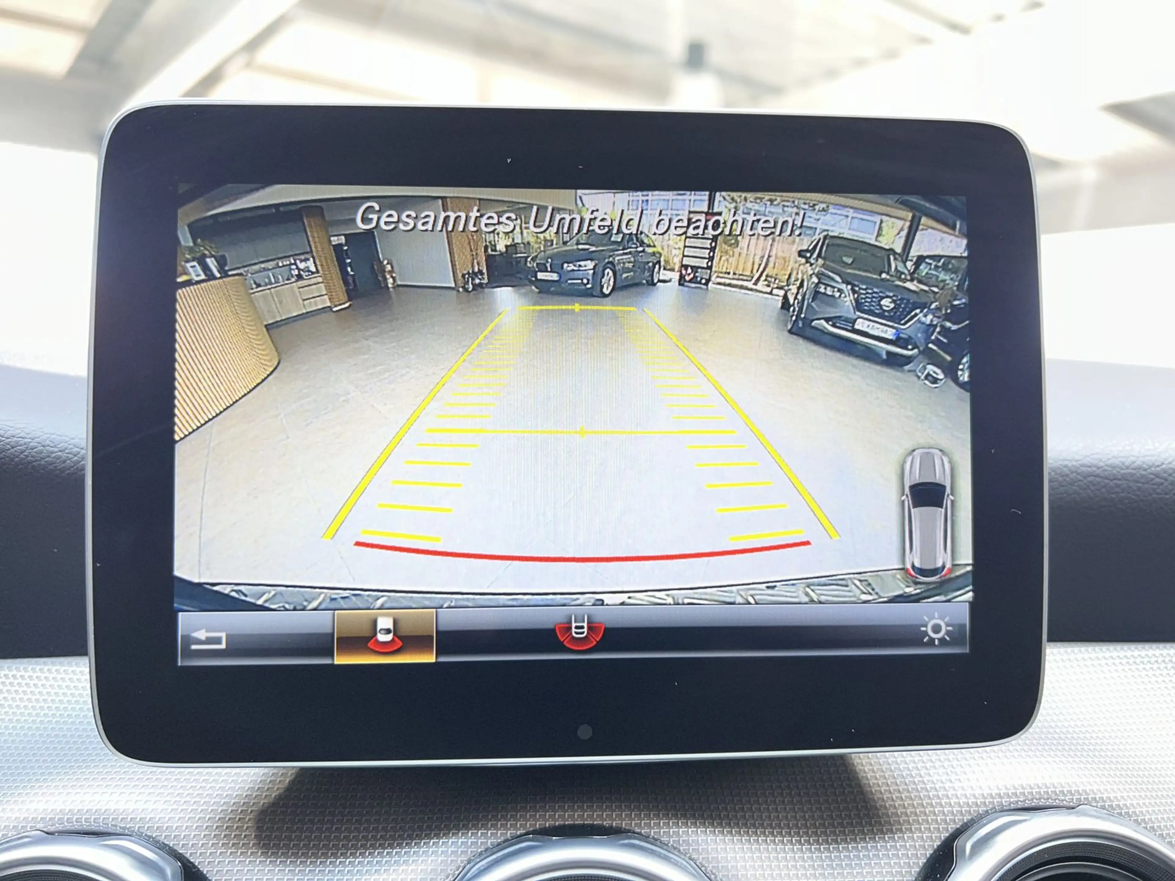 Mercedes-Benz GLA 220 GLA GLA 220d CDI 4M Aut Urban Navi Kamera — photo 3