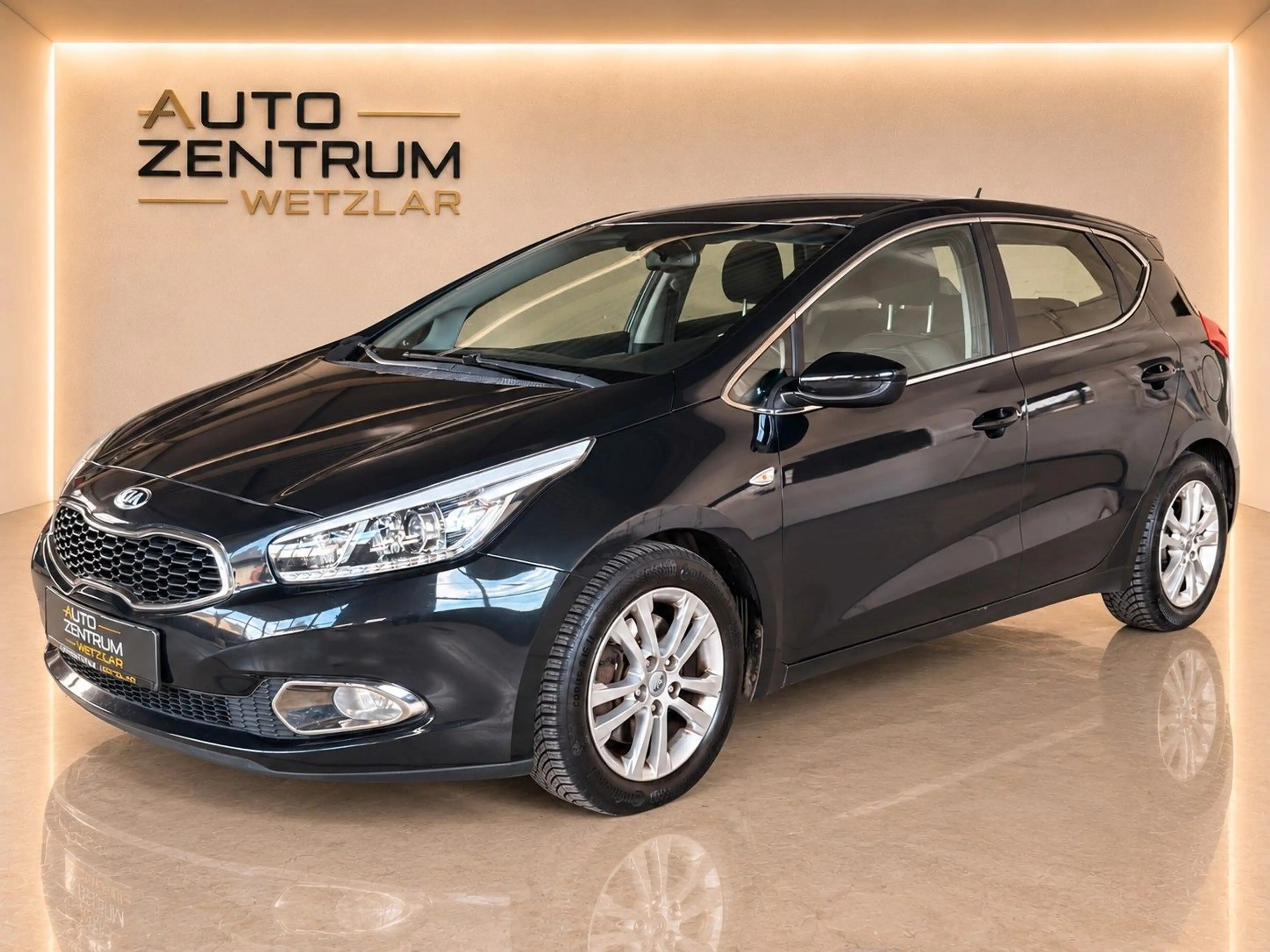 Kia Ceed / cee'd Navi Kamera Klimaauto SHZ LHZ PDC Tempomat — photo 3