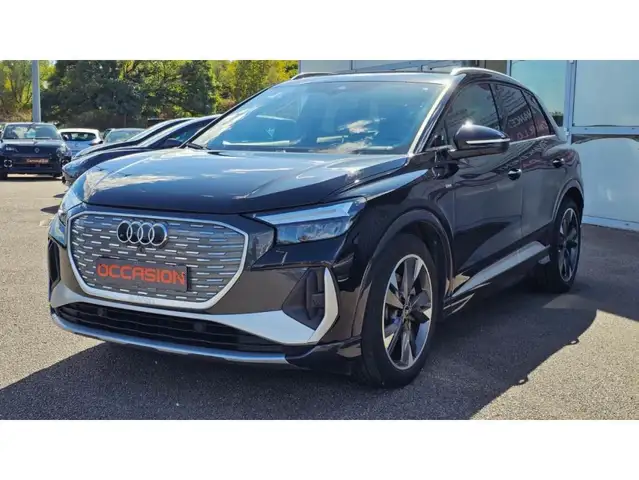 Audi Q4 E-Tron view 21