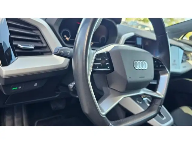 Audi Q4 E-Tron view 8