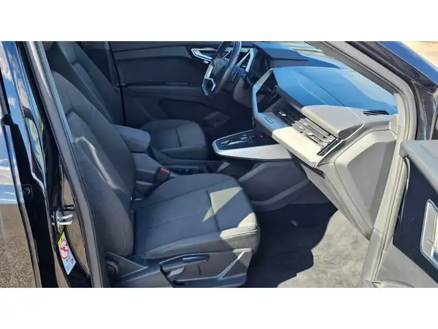 Audi Q4 E-Tron view 16