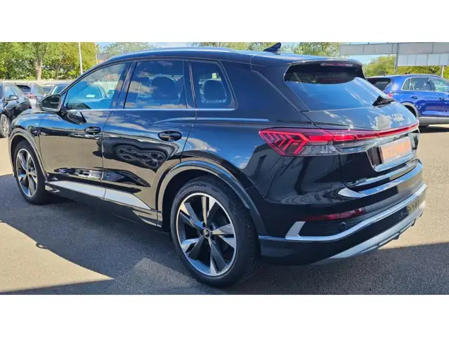 Audi Q4 E-Tron view 22