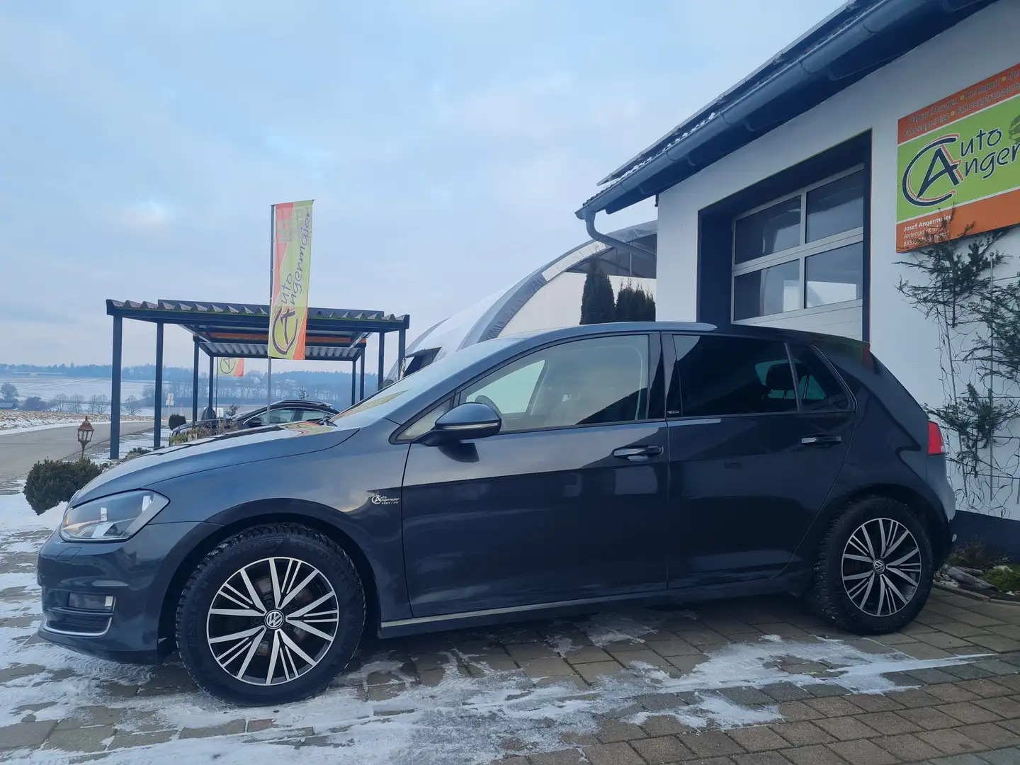 Volkswagen Golf Allstar BMT 2.Hand,Scheckheft,AHK abn. Grau - 2