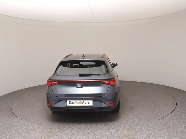 Seat Leon Leon view 6
