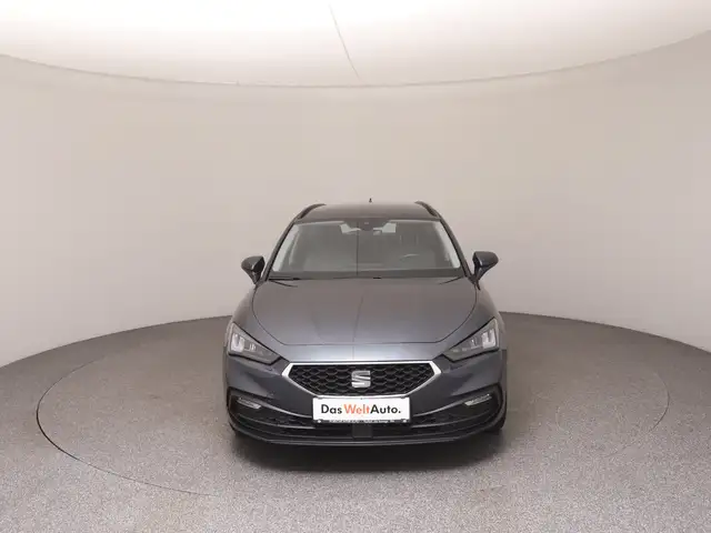 Seat Leon Leon view 3