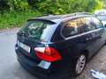 BMW 320 320d DPF Touring - thumbnail 5