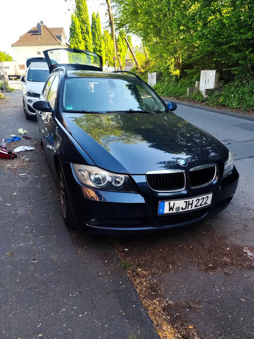 BMW 320 320d DPF Touring - 1