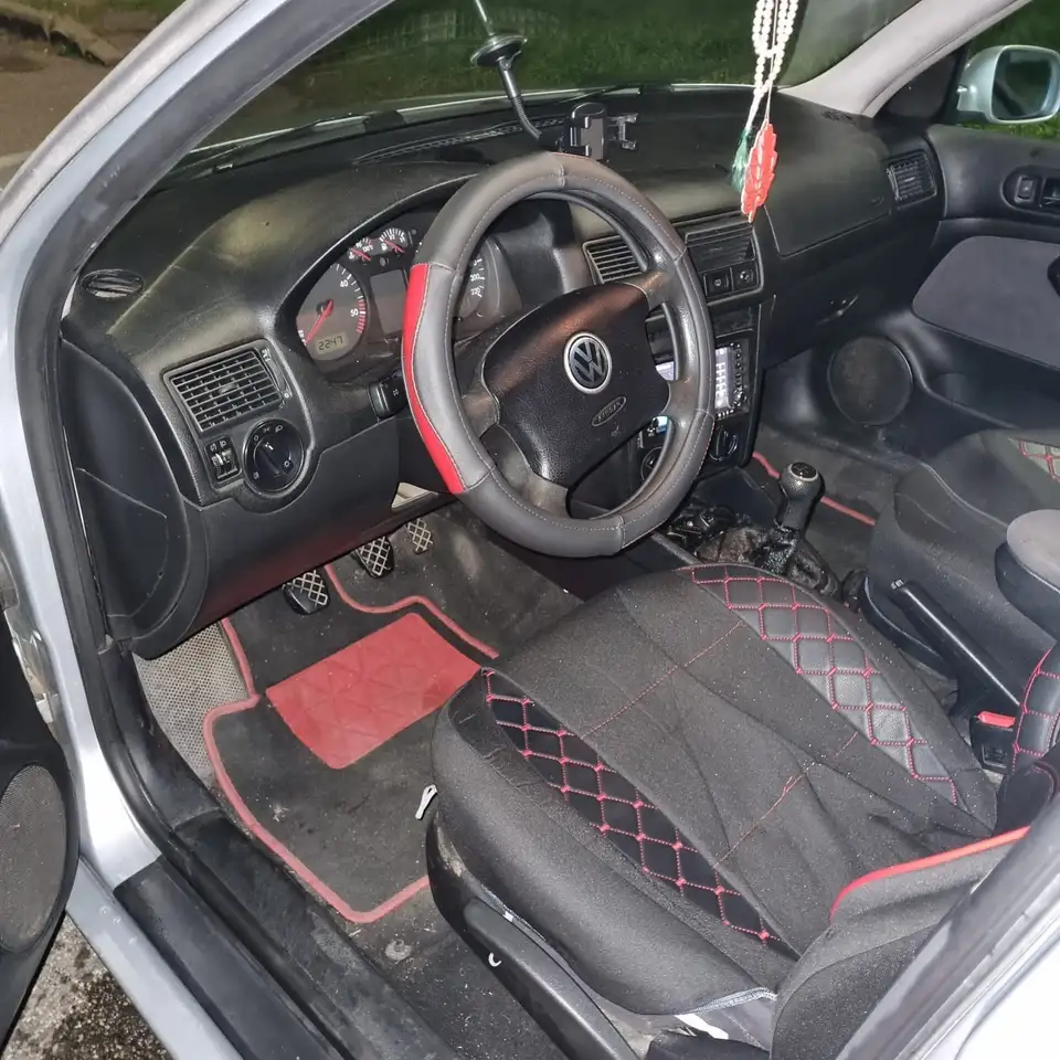 Volkswagen Golf 5p 1.9 tdi Air 90cv, foto 4