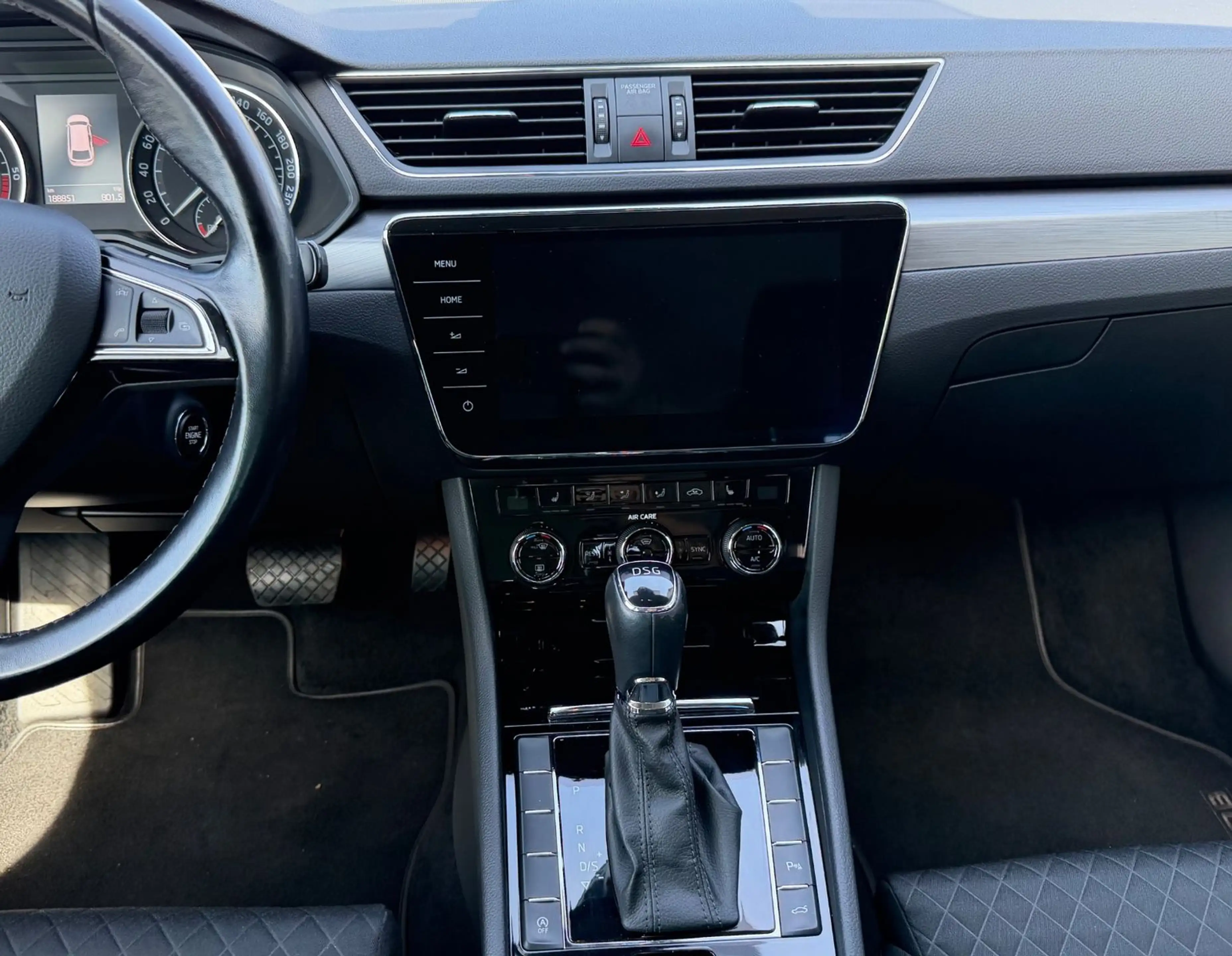 Skoda Superb Combi Style — photo 10