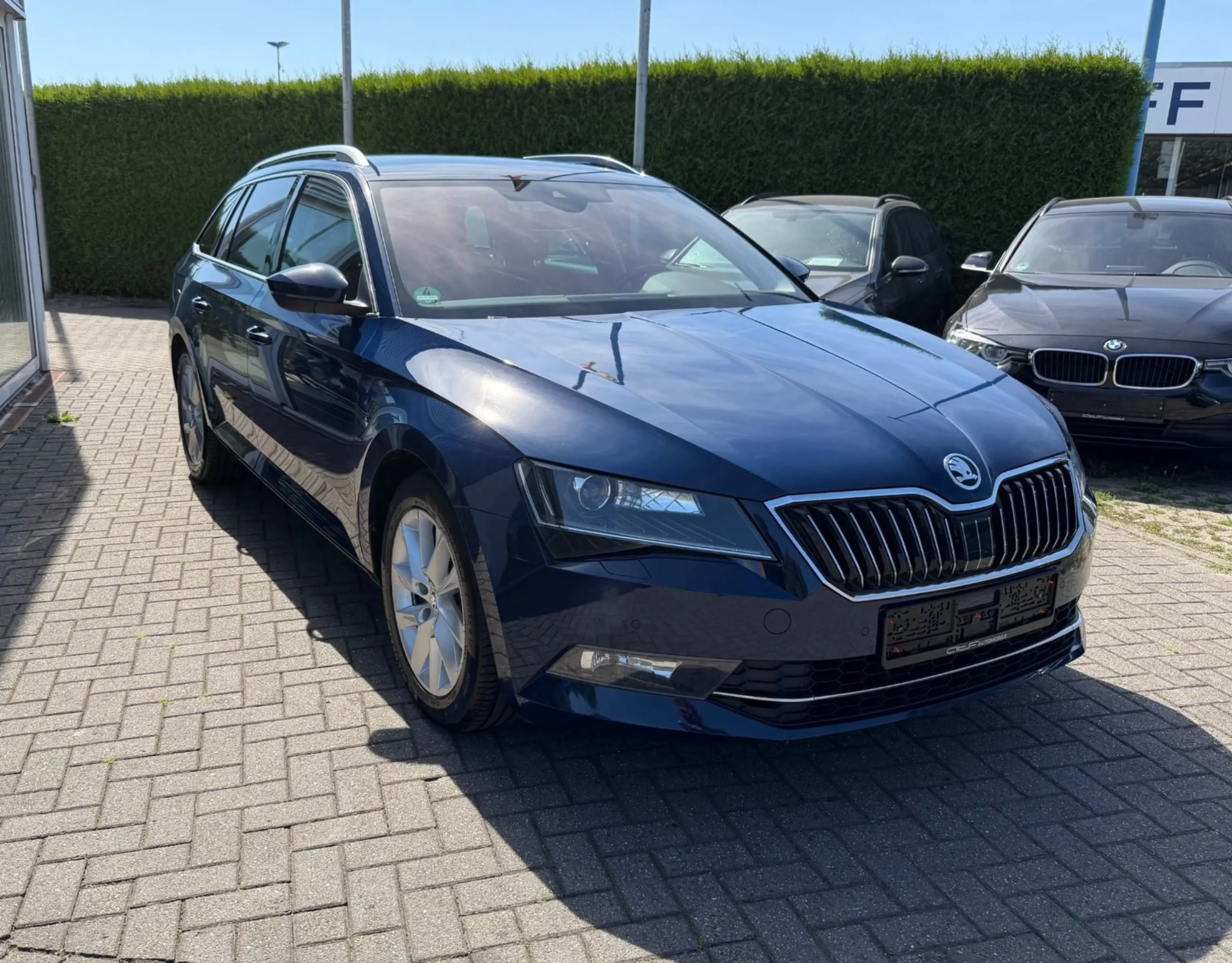 Skoda Superb Combi Style — photo 2