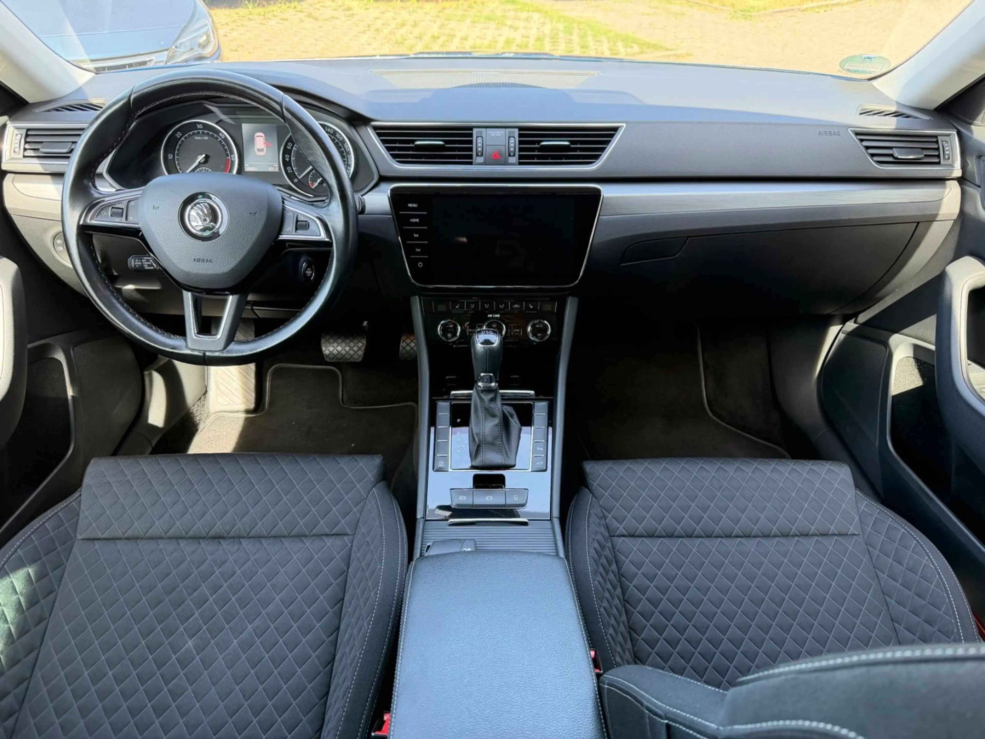Skoda Superb Combi Style — photo 9
