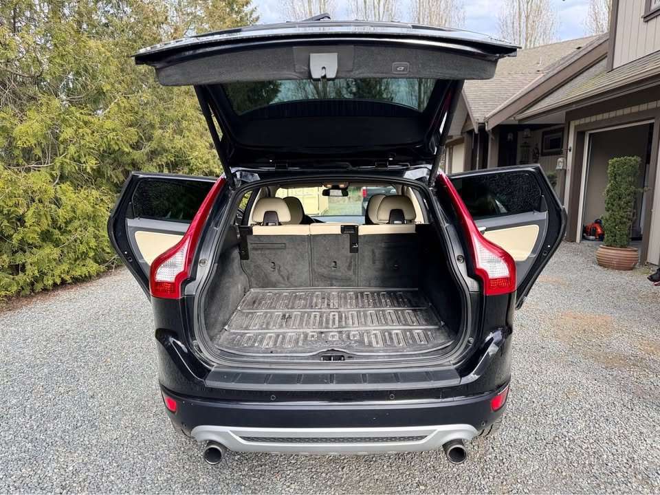 2012 Volvo XC60 T6 R-Design alt 5