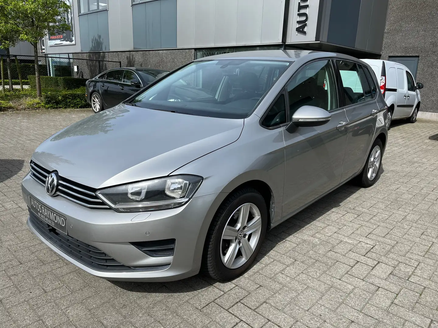 Volkswagen Golf Sportsvan SPORTSVAN AUTOMAAT AIRCO PDC EURO 6 LEZ ONBEPERKT Grijs - 1